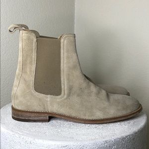 Tan represent Chelsea boot